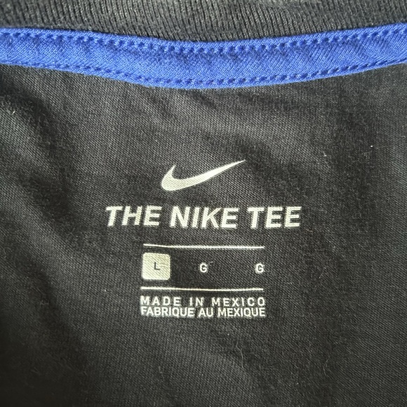 Nike Airmoji T Shirt Medium - Picture 5 of 8